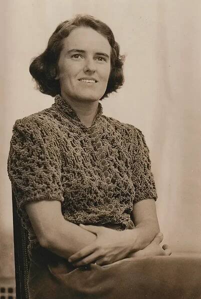 Harvard Pioneering Mammalogist Barbara Lawrence