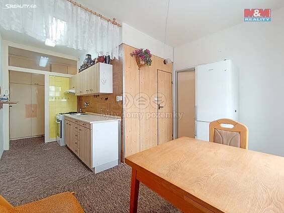 Pronájem Byt 2+1, Školní, Nová Role