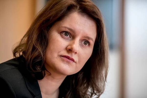 Situace ve vládě? Je to fraška a boj o pozice, řekla Maláčová v debatě