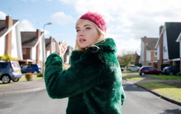 Dlouhá cesta dolů - Z filmu - Imogen Poots