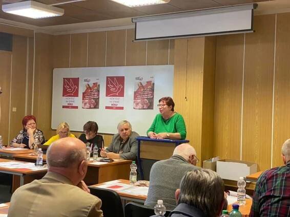 Proběhla Jihočeská krajská konference KSČM. Alena Nohavová opět předsedkyní Jč KV KSČM | Okresní výbor KSČM Jindřichův Hradec