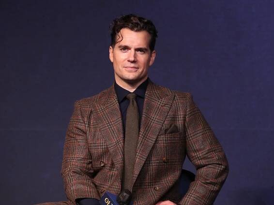 Henry Cavill, a sustainable king, is re-wearing his best suits
