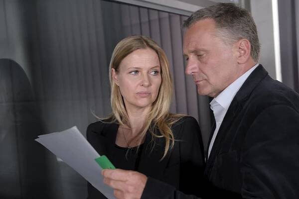 Die Chefin - Vertrauen - Z filmu - Katharina Böhm, Bernhard Schir