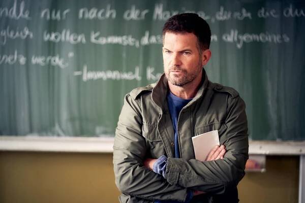 Der Lehrer - David Ritter von der Drogenfahndung - Z filmu - Simon Böer
