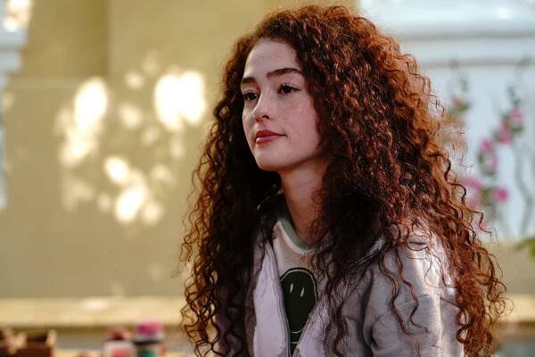 Ezgi Gör - Bir Derdim Var - Episode 1 - Z filmu