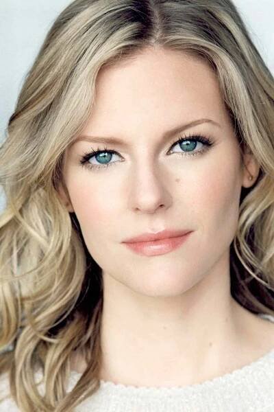 Chelsey Crisp isMa