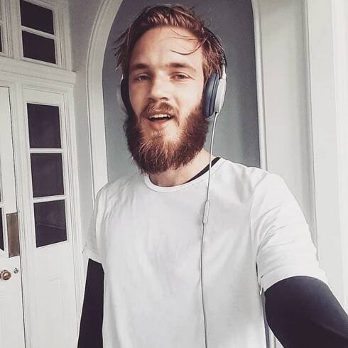 1) PewDiePie - 376 milionů korun