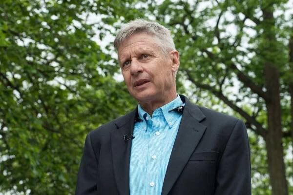 Libertarians pick ticket, slam Trump