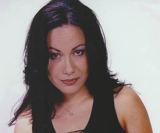 Shannon Lee Biography - Facts, Childhood, Family Life & Achievements