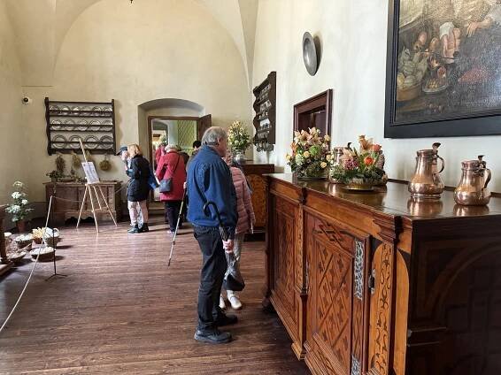 Floristé kouzlili na zámku v Třeboni. Výstava amarylis láká davy návštěvníků