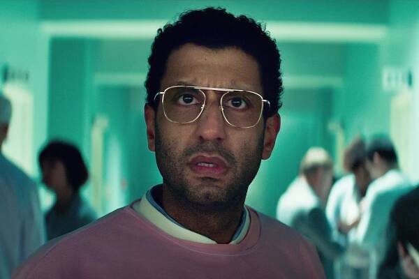 Sweet Tooth: Chlapec s parožím - Ven z lesů - Z filmu - Adeel Akhtar