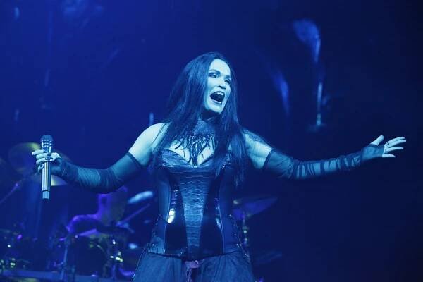 Within Temptation zahráli v Praze | Rádio BEAT: První bigbít u nás