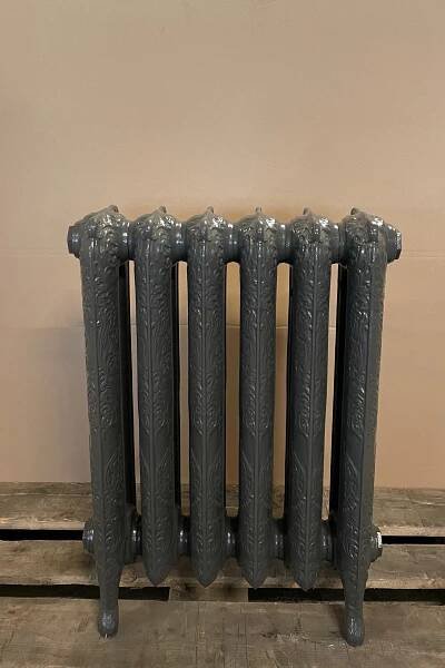Litinový retro radiátor ArtDeco 660- 6čl., 481 x 660 x 203mm, na zem, šedá old-grey