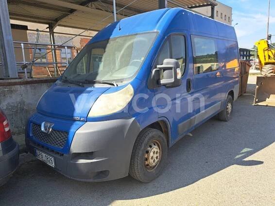 PEUGEOT BOXER