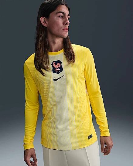 Replika pánského brankářského fotbalového dresu Nike Dri-FIT FFF 2025/26 Stadium s dlouhým rukávem - Lightning/Coconut Milk/Černá