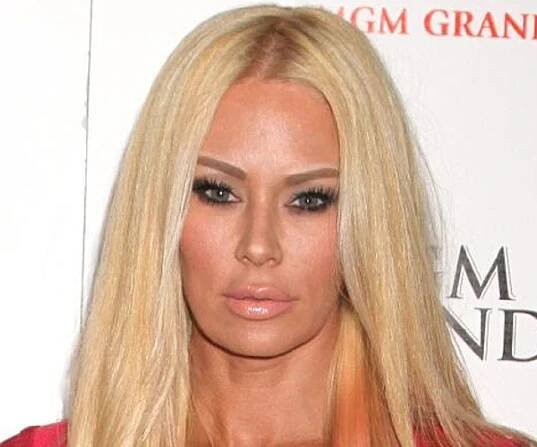 Jenna Jameson Biography - Facts, Childhood, Family Life & Achievements