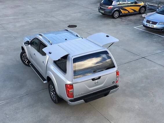 Hard Top STARFLEX Nissan Navara D23 NP300, boční dveře - Spoilercentrum - online tuning shop