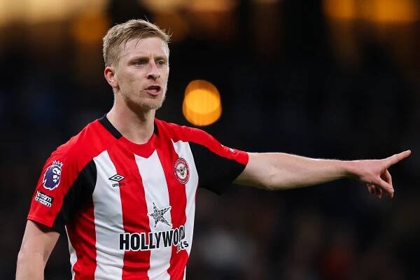 Ben Mee of Brentford during a Premier League match.