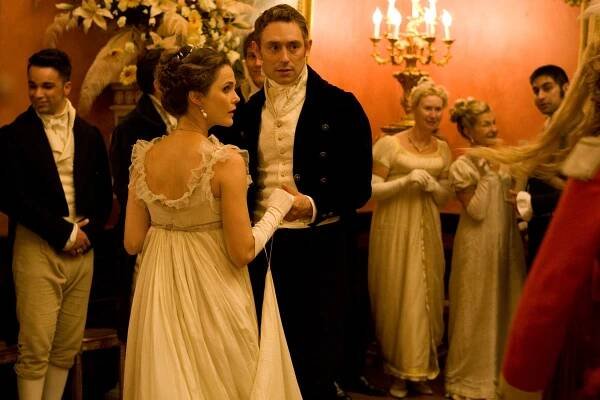 Austenland Interview: JJ Feild, Bret McKenzie, James Callis, and Ricky Whittle Talk Regency Era