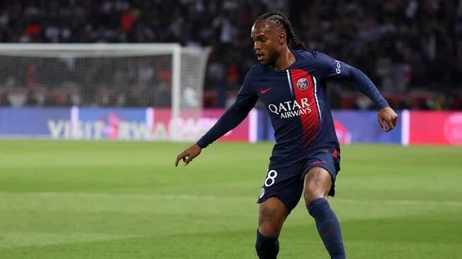 Latest Paris Saint-Germain News & Transfer Updates - August 24th, 2025