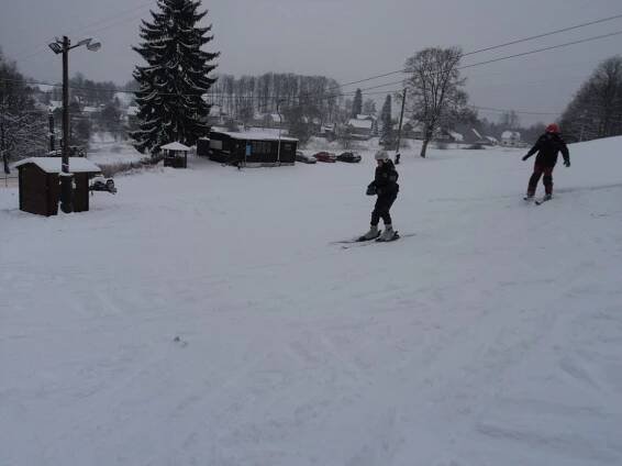 Lyžařský výcvik 2016 - zskamennajbc.cz