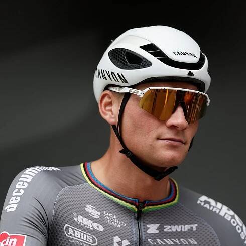 Van der Poel out of Tour de France with pneumonia