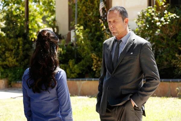 Policie Battle Creek - Old Flames - Z filmu - Dean Winters