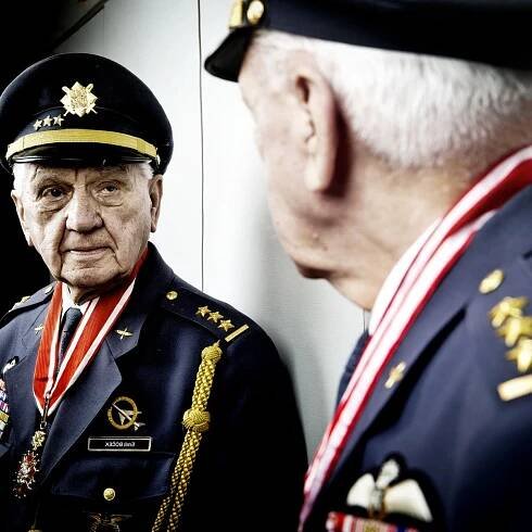 Generál Emil Boček, legendární pilot RAF: Letadla byla mým osudem. Na Spitfiru se létalo dobře, to byl kočár!