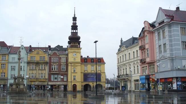 Soubor:Ostrava - Masarykovo namesti.JPG – Wikipedie