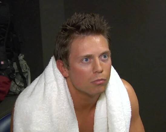 Mike Mizanin fotka