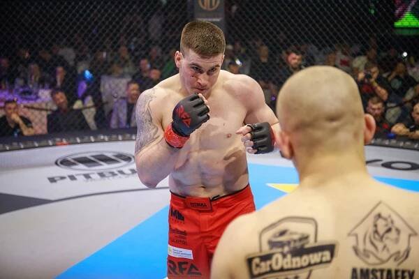 KSW 79 Liberec: Hošek vs. Gustafsson analýza, kurzy a tip