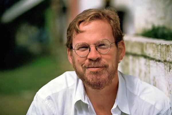 Michael Hawley, Programmer, Professor and Pianist, Dies at 58