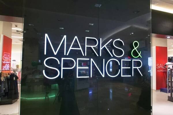 Marks & Spencer unable to shut Russia franchise stores with 48 shops still open - The Mirror