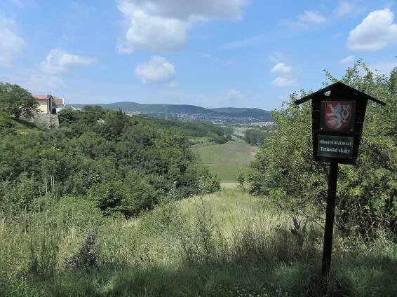 File:Beroun-Tetín-Srbsko - panoramio (53).jpg