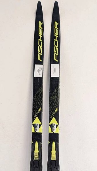 BAZAR - dětské běžky Fischer RCS Sprint 17/18 + IFP Fischer - délka 150cm