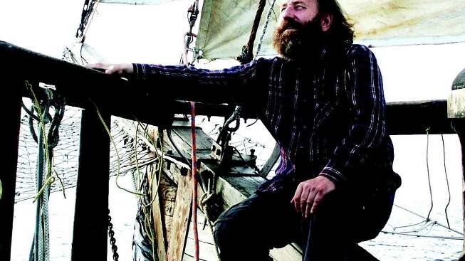 Mořeplavec Rudolf Krautschneider připravuje plavbu přes oceán na voru