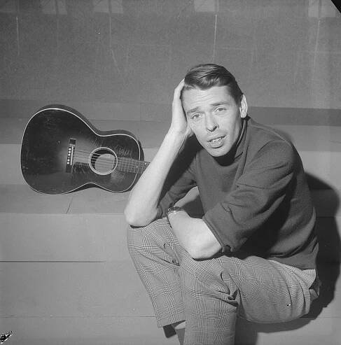 Jacques Brel – Belgium’s Legendary Singer-Songwriter
