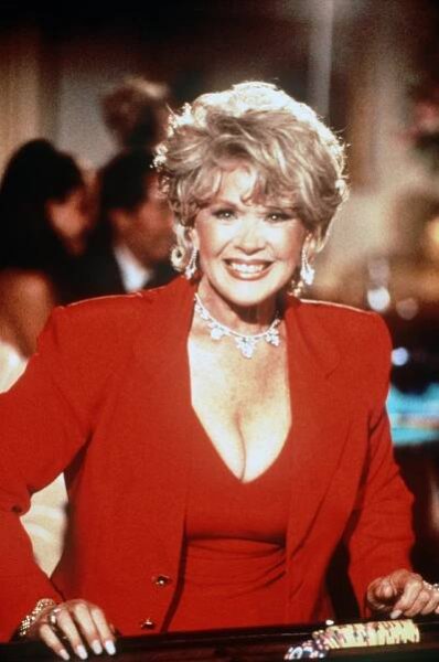 Connie Stevens - Pobřežní hlídka - Hádej, kdo přijde na večeři - Z filmu