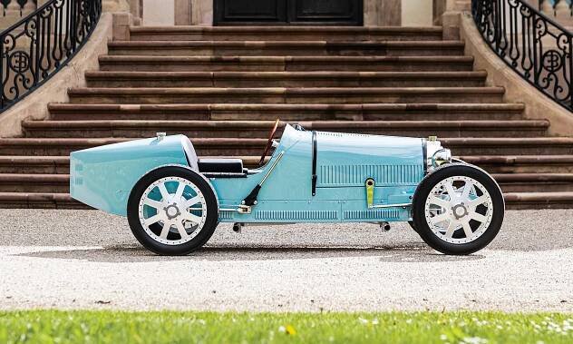 Bugatti vyrobilo dětskou verzi Baby II Type 35 ve výroční limitované Centenary Edition – DesignMag.cz