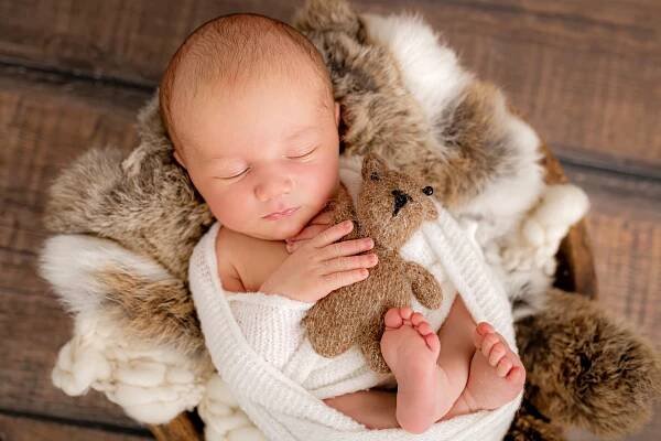 Newborn focení – Dominika Tapušíková