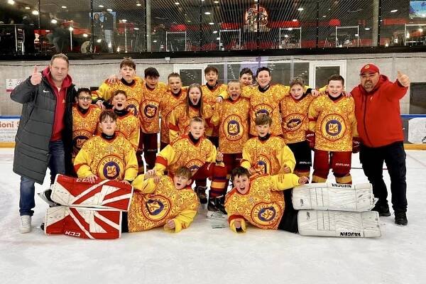 HC Hvězda Praha | 7. třída veze ze švýcarské Bellinzony zlato!