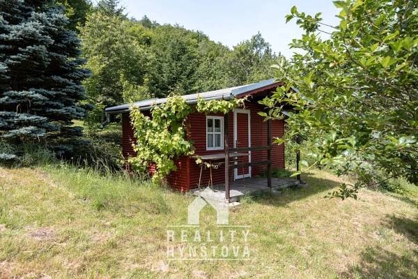 Prodej zahrady s krásným výhledem, dřevěnou chatkou, CP 1 550 m² - Olomučany | Realitní kancelář Blansko | prodej a pronájem