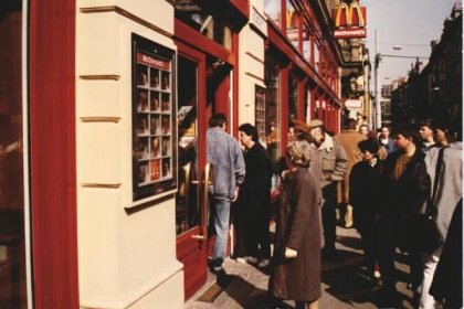 První český McDonald’s otevřel před 30 lety! Kdo Mekáč proslavil a kolik má v ČR restaurací?