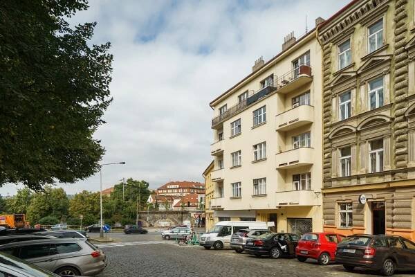 Prodej bytu 3+1 Vratislavova, Praha | Reality Škutovi