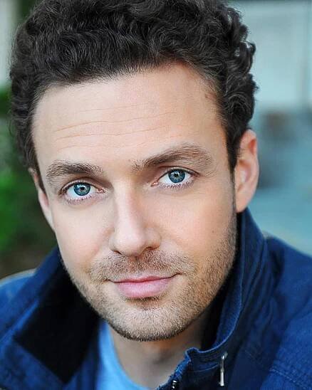 Best Headshot photography for actors by Marc Cartwright | MEN