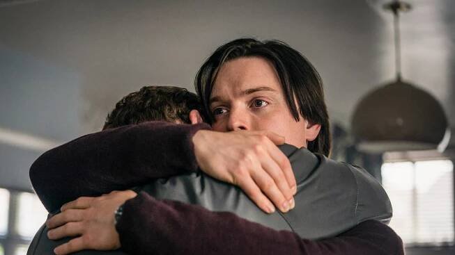 Zločin na statku - Epizoda 1 - Z filmu - Freddie Fox