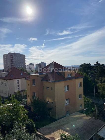 Pronájem bytu 2+1 45 m², U Krbu, Praha, Praha