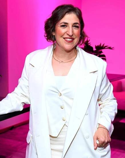 Mayim Bialik and Ken Jennings Jeopardy Emmy