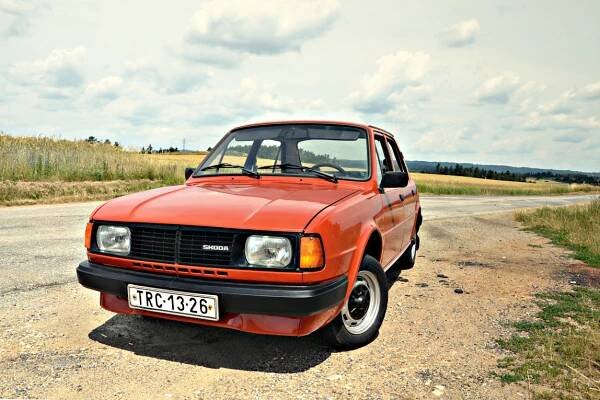 Škoda 120 L (de Luxe), 742