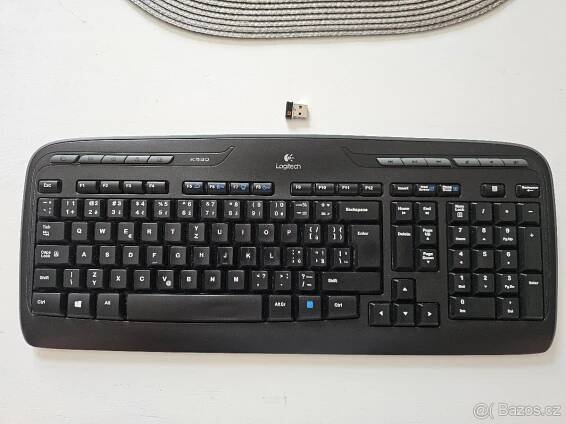 PRODÁM KVALITNÍ BEZDRÁTOVOU KLÁVESNICI LOGITECH K330